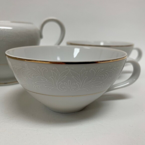 Touch of Gold Embassy DoM Cups Creamer White Border Design Gold Trim Lot of 5 - Picture 10 of 12